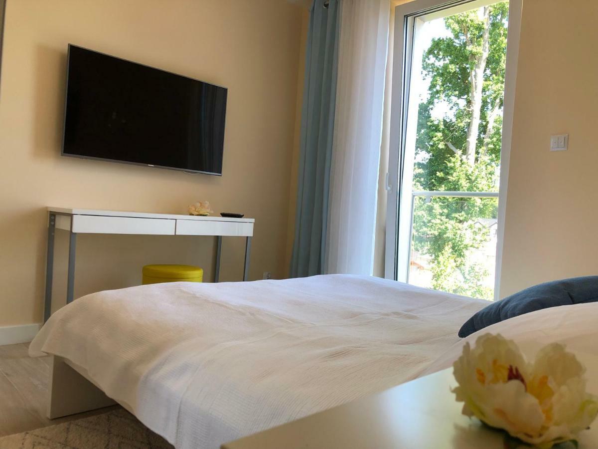 Klifowarewal Z Widokiem Na Morze Daire Dış mekan fotoğraf